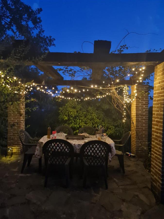 Casa Rural En Candeleda Con Piscina Y Un Maravilloso Jardin Bagian luar foto